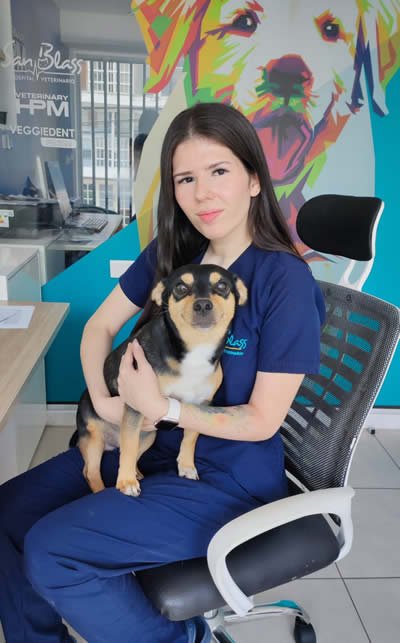 Médica Veterinaria Maria Alejandra Sanchez Nuñez